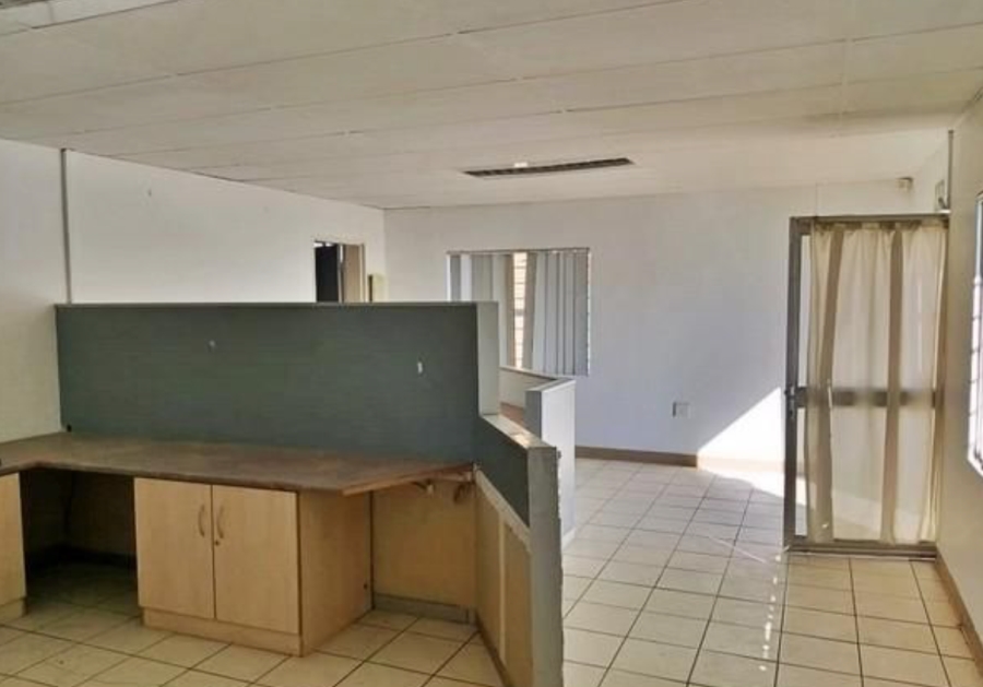 To Let commercial Property for Rent in Oos Einde Free State